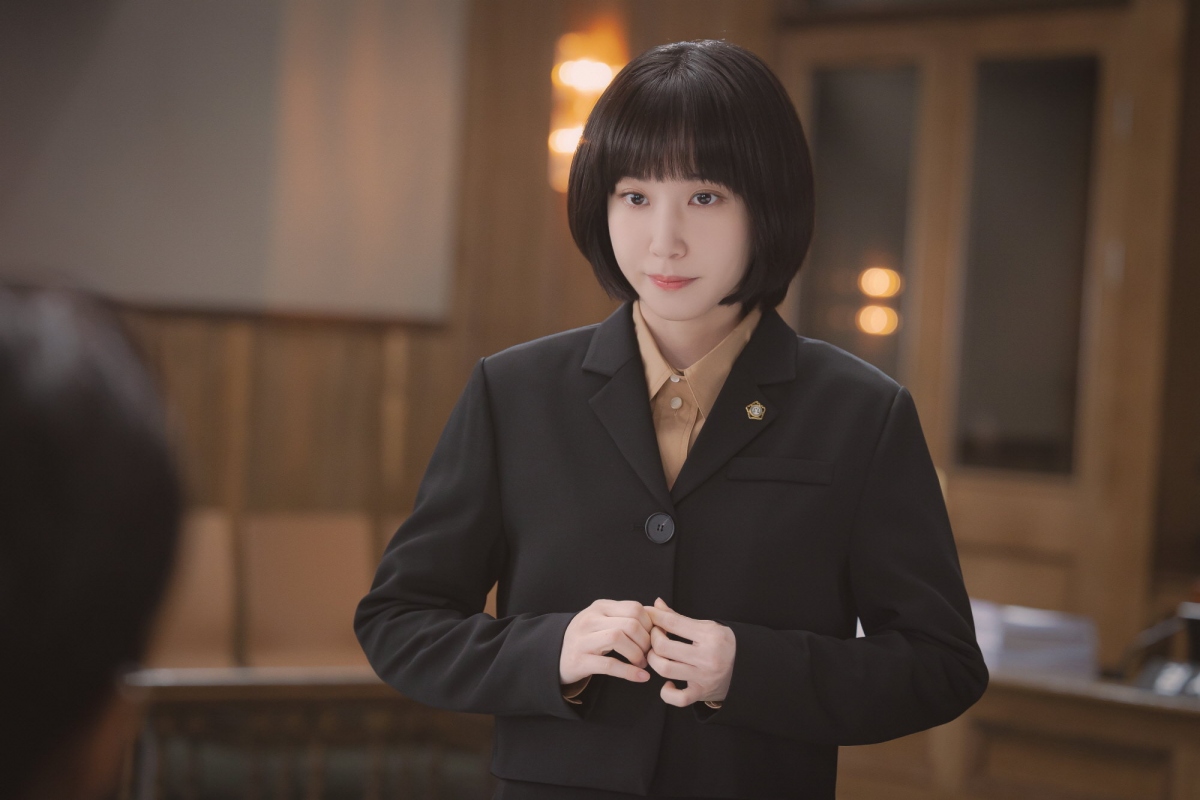 Phim "Nữ luật sư kỳ lạ Woo Young Woo" tiếp tục bùng nổ, lập kỷ lục rating