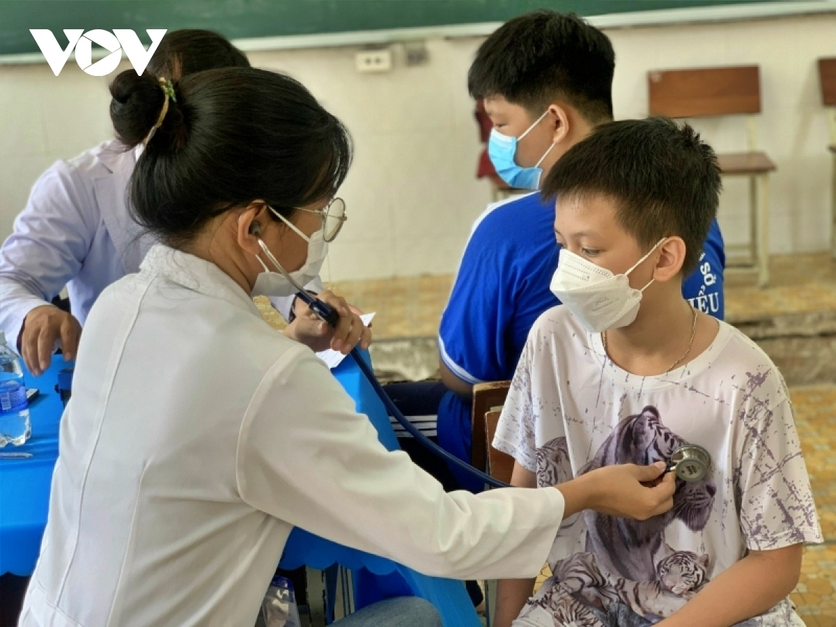 Đà Nẵng không có chủ trương học sinh phải tiêm vaccine mới được nhập học