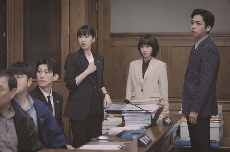 "Nữ luật sư kỳ lạ Woo Young Woo" đứng đầu Netflix 7 tuần liên tiếp