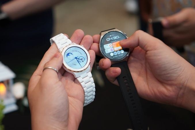 Thị trường smartwatch đang biến động ra sao?