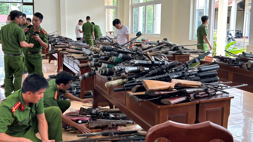 Nóng 24h: Hơn 1 tháng, Công an Đắk Lắk thu hồi hàng nghìn súng, đạn