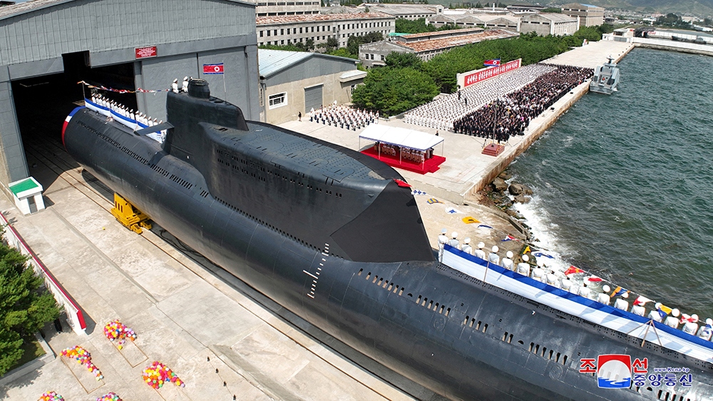 Triều Tiên hạ thủy tàu ngầm tấn công hạt nhân chiến thuật mới