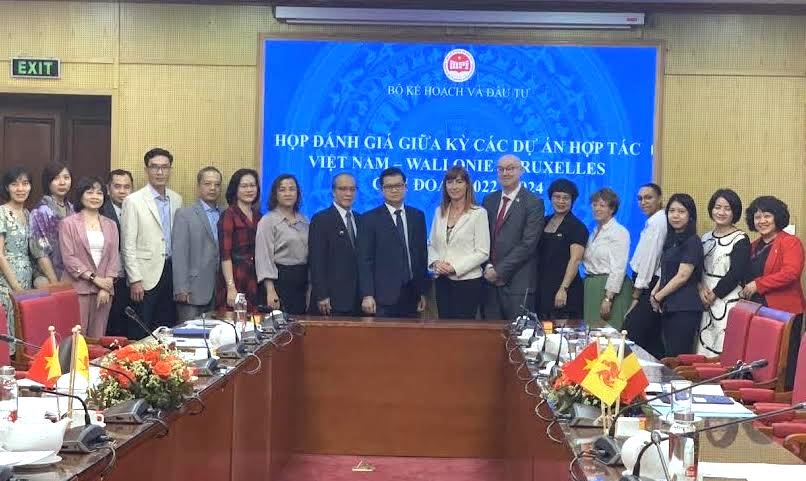 Thúc đẩy hiệu quả các dự án hợp tác giữa vùng Wallonie- Bruxelles với Việt Nam