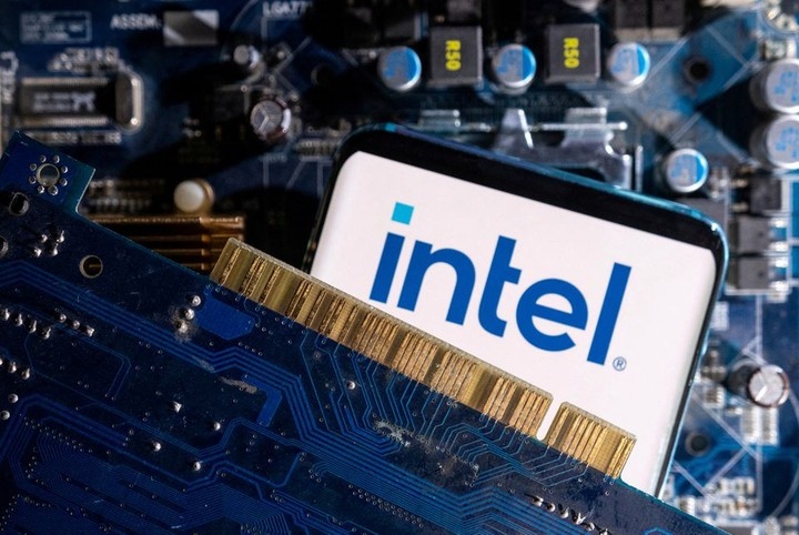 Intel "gác" kế hoạch mở rộng sản xuất chip tại Việt Nam, Bộ trưởng KH&ĐT nói gì?