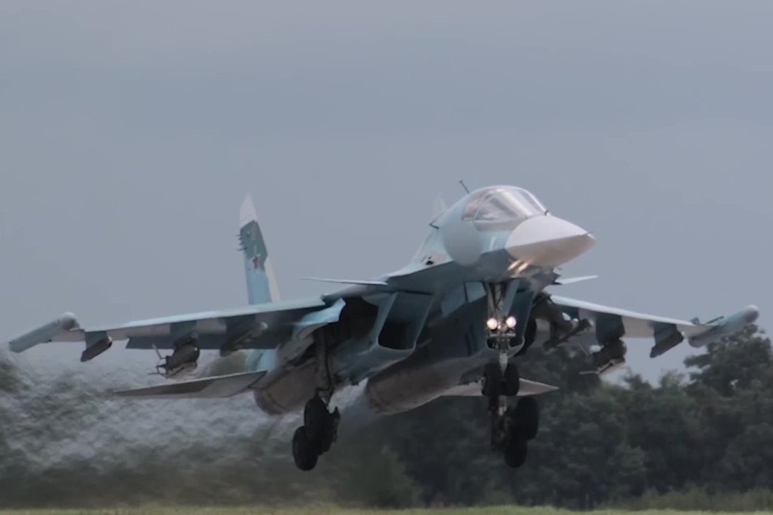 Tiêm kích Su-34 mang bom thông minh UMPC: “Cơn ác mộng” của Ukraine