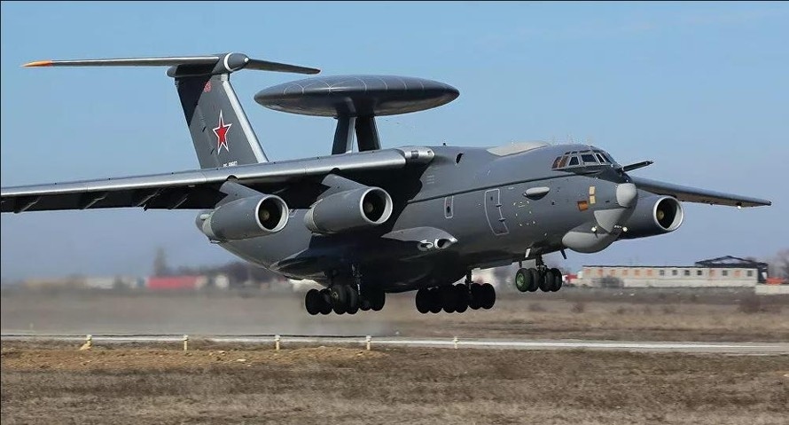 Ukraine tuyên bố bắn hạ máy bay do thám và máy bay chỉ huy của Nga