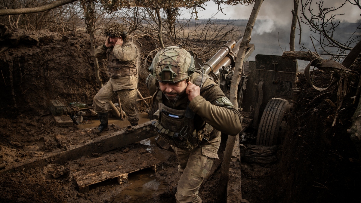 Mỹ học được gì từ việc Ukraine rút vội trước đòn tấn công của Nga?