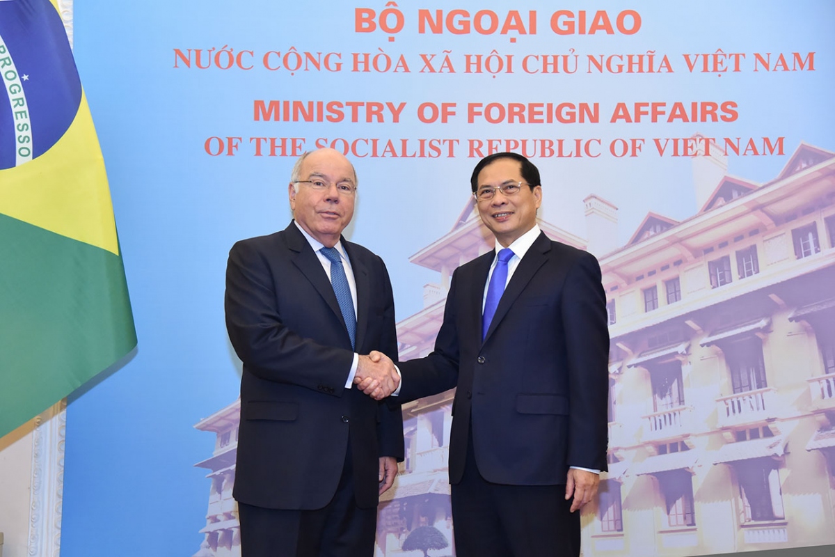 Bộ trưởng Ngoại giao hai nước Việt Nam và Brazil hội đàm