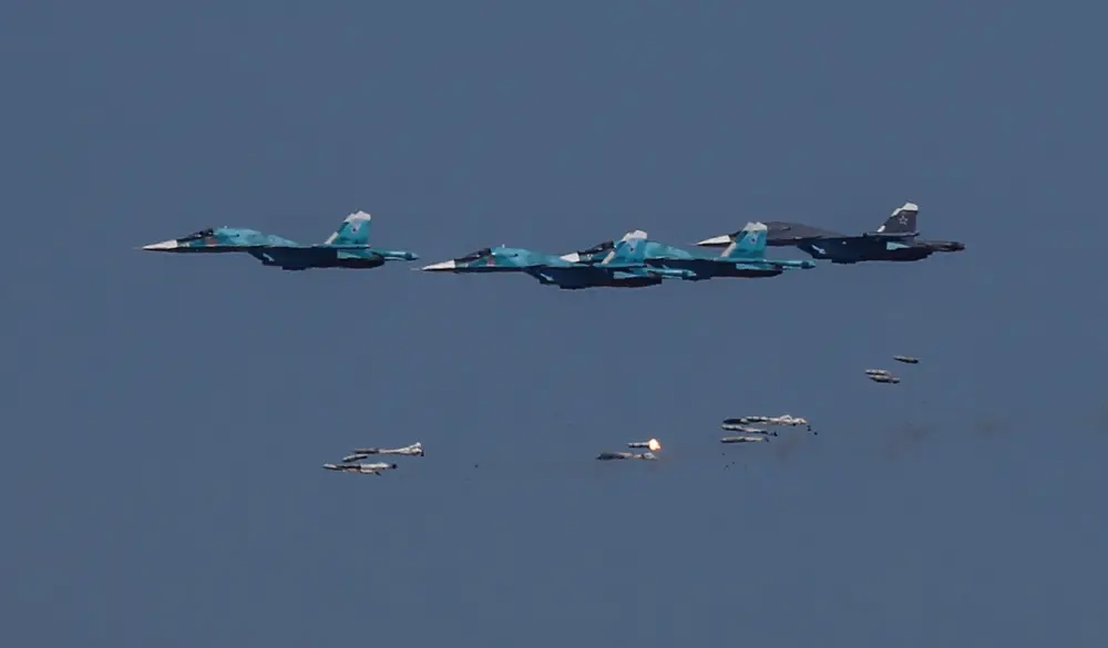 Ukraine tìm cách phá giải chiến thuật bom lượn của Nga