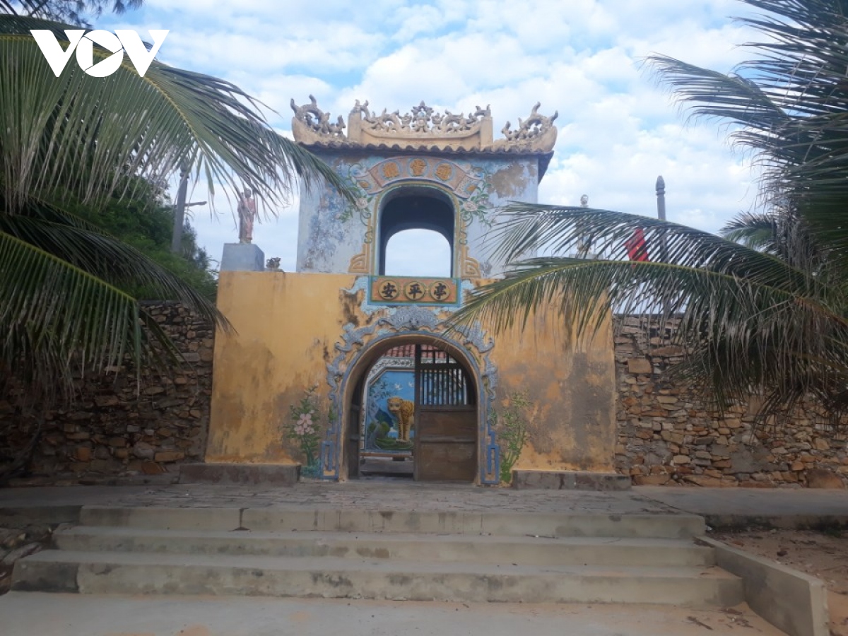 Bình Thuận giữ gìn và phát huy giá trị di tích đình làng