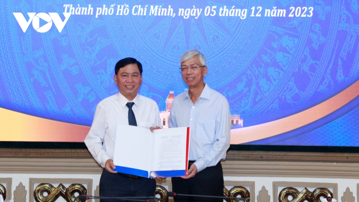 Ông Huỳnh Kim Tuấn làm Phó Chủ tịch Quận 11, TP.HCM