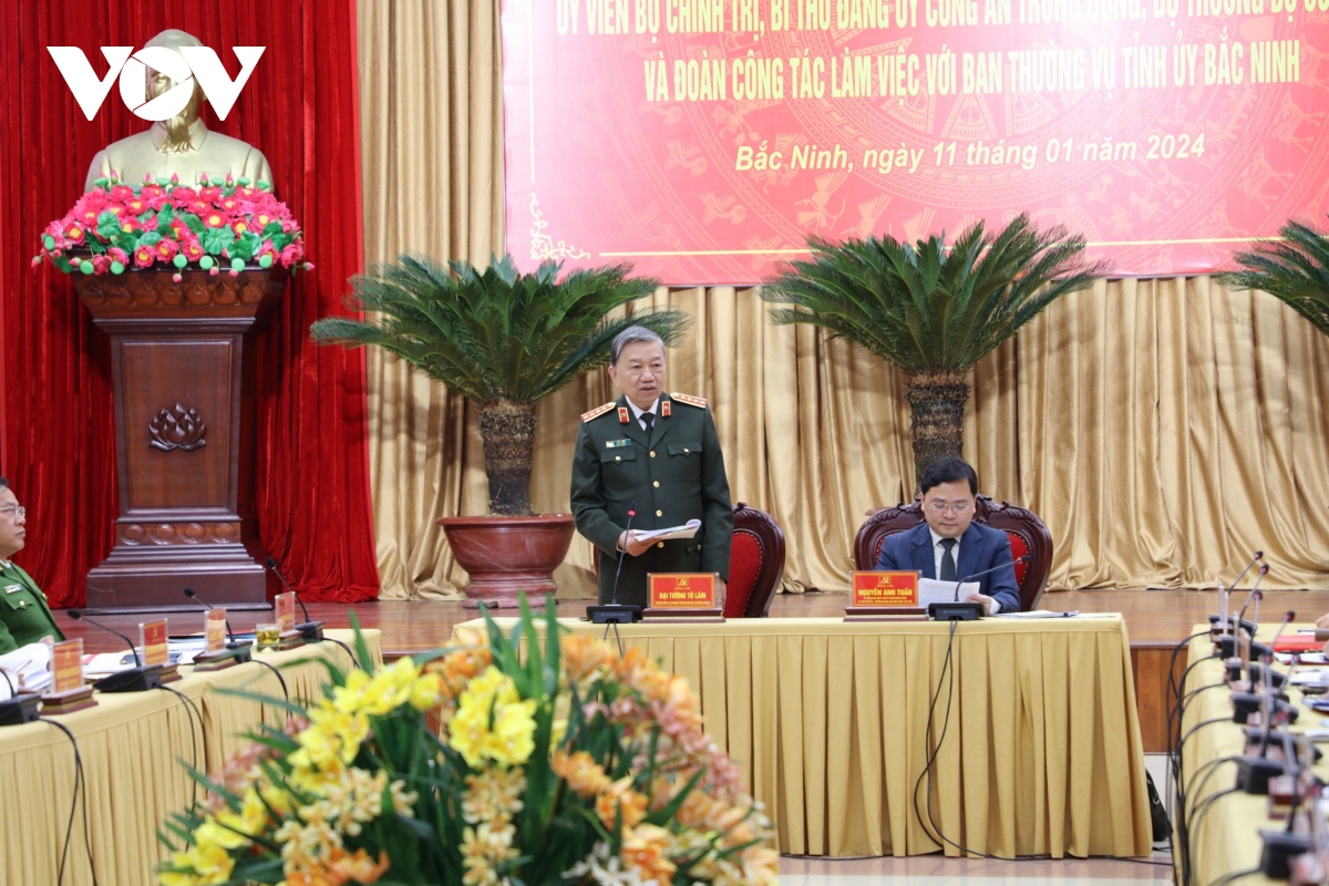 Bộ trưởng Bộ Công an làm việc với tỉnh Bắc Ninh về an toàn giao thông